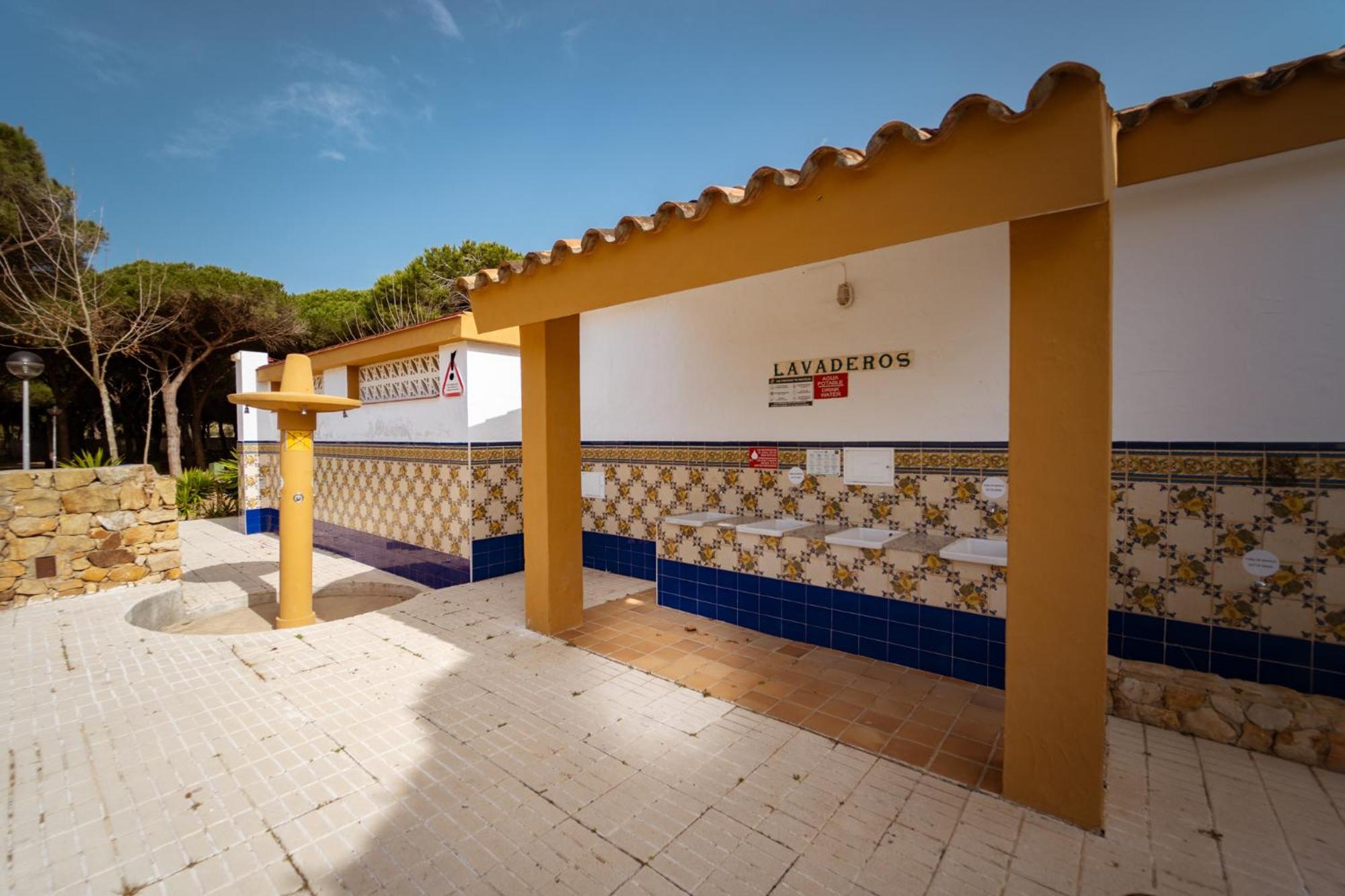 Hotel Kampaoh Tarifa Exterior foto